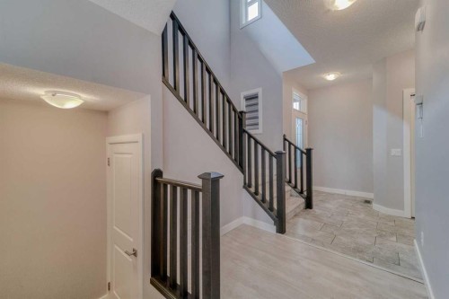 22 Sage Bluff Heights Nw, Calgary, AB - Indoor Photo Showing Other Room
