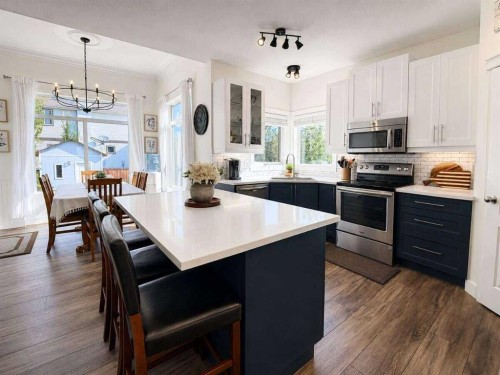 24 Brander Avenue Nw, Langdon, AB - Indoor