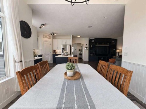 24 Brander Avenue Nw, Langdon, AB - Indoor Photo Showing Dining Room