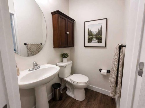 24 Brander Avenue Nw, Langdon, AB - Indoor Photo Showing Bathroom