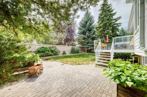 18 Shawbrooke Rise Sw, Calgary, AB - Outdoor With Deck Patio Veranda