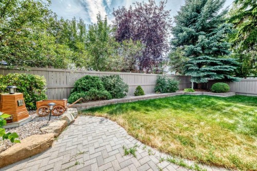 18 Shawbrooke Rise Sw, Calgary, AB - Outdoor With Deck Patio Veranda