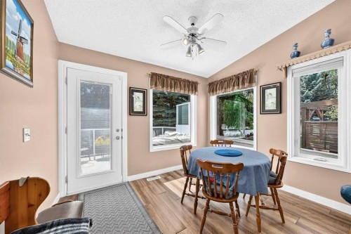 18 Shawbrooke Rise Sw, Calgary, AB - Indoor Photo Showing Dining Room