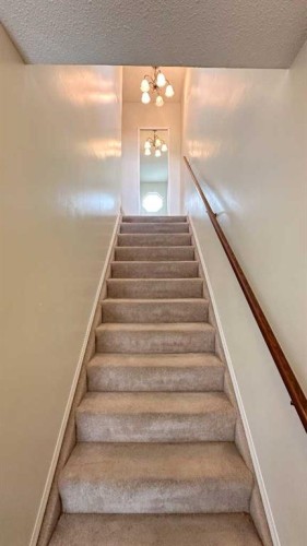 407 1 Avenue Nw, Sundre, AB - Indoor Photo Showing Other Room