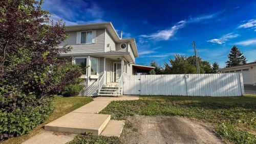 407 1 Avenue Nw, Sundre, AB - Outdoor
