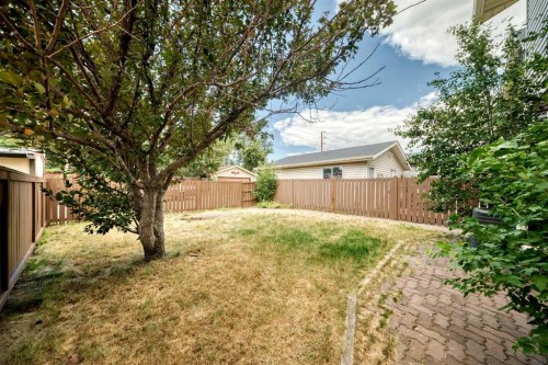 291 Falton Drive Ne, Calgary, AB - Outdoor