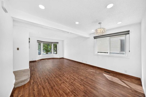 291 Falton Drive Ne, Calgary, AB - Indoor