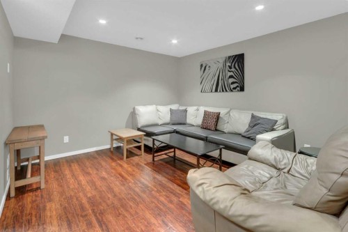 87 Marine Drive Se, Calgary, AB - Indoor Photo Showing Living Room