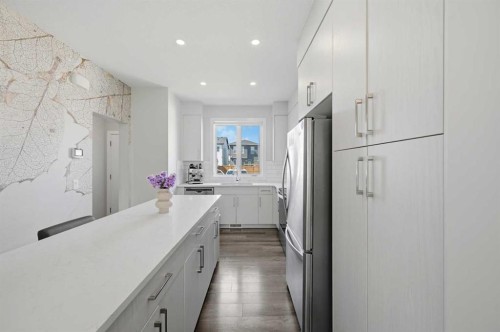 138 Homestead Boulevard Ne, Calgary, AB - Indoor Photo Showing Kitchen