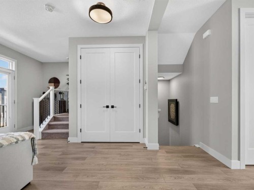 307 Royal Elm Road Nw, Calgary, AB - Indoor Photo Showing Other Room