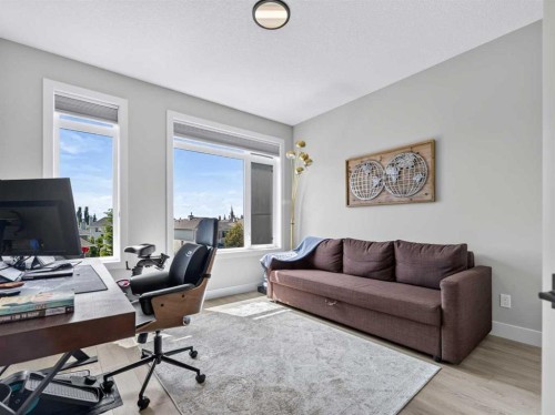 307 Royal Elm Road Nw, Calgary, AB - Indoor