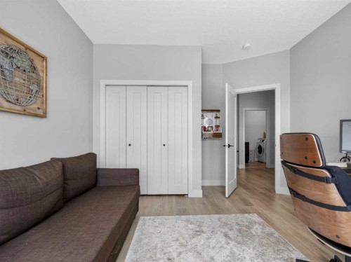 307 Royal Elm Road Nw, Calgary, AB - Indoor