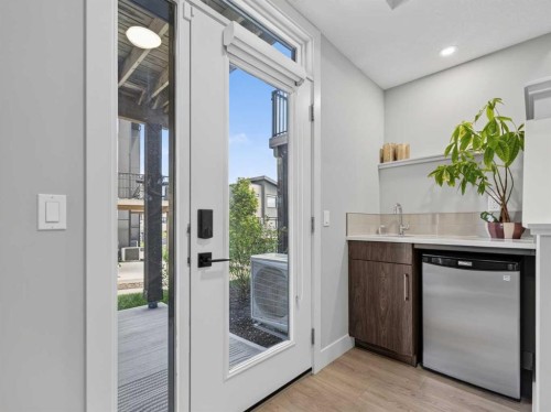 307 Royal Elm Road Nw, Calgary, AB - Indoor Photo Showing Other Room