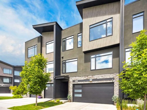 307 Royal Elm Road Nw, Calgary, AB - Outdoor With Facade
