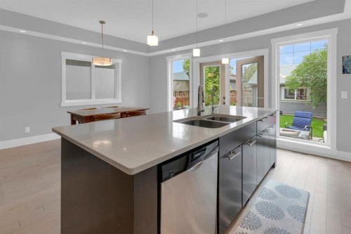 4616 82 Street Nw, Calgary, AB - Indoor Photo Showing Kitchen With Double Sink