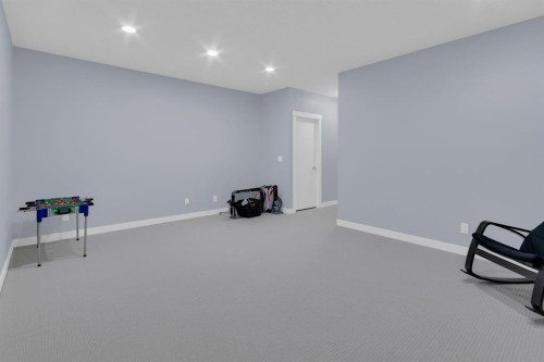 4616 82 Street Nw, Calgary, AB - Indoor