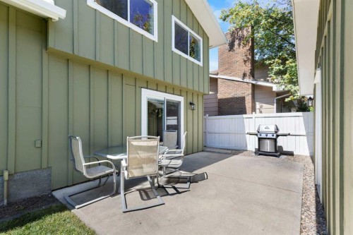 44 Sunmount Crescent Se, Calgary, AB - Outdoor With Deck Patio Veranda With Exterior