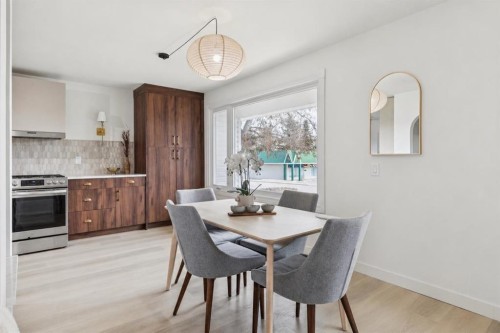 1212 Lake Sylvan Drive Se, Calgary, AB - Indoor Photo Showing Dining Room