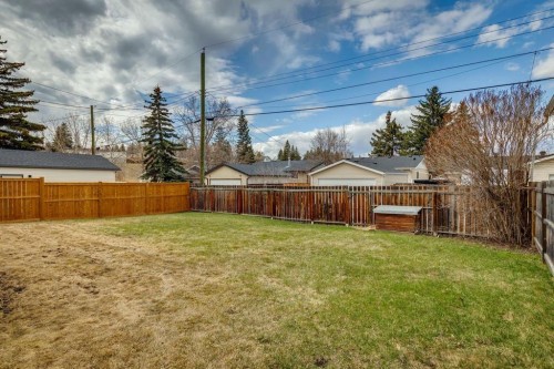 1212 Lake Sylvan Drive Se, Calgary, AB - Outdoor