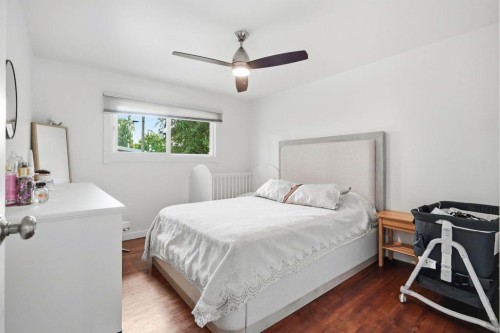 9832 Athens Road Se, Calgary, AB - Indoor Photo Showing Bedroom