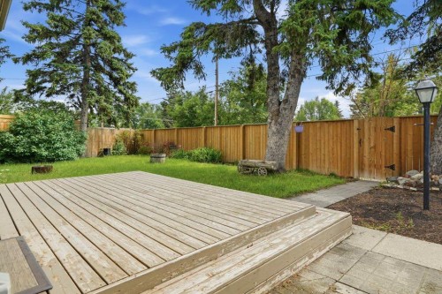 9832 Athens Road Se, Calgary, AB - Outdoor With Deck Patio Veranda With Backyard