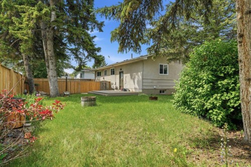9832 Athens Road Se, Calgary, AB - Outdoor