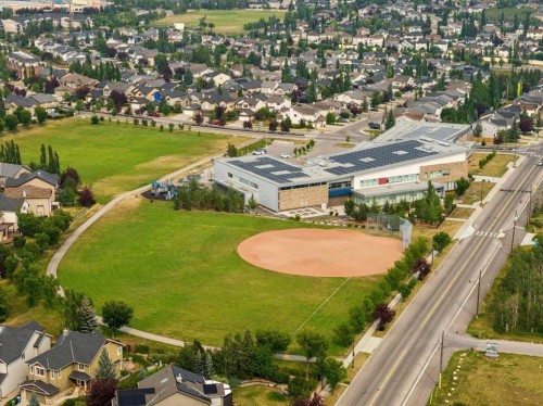 23 Elveden Park Sw, Calgary, AB - Outdoor With View
