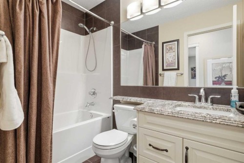 160 Brightoncrest Manor Se, Calgary, AB - Indoor Photo Showing Bathroom