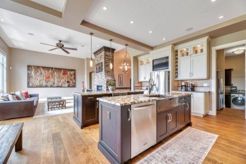 16 Heaver Gate, Rural Foothills County, AB - Indoor Photo Showing Kitchen With Upgraded Kitchen
