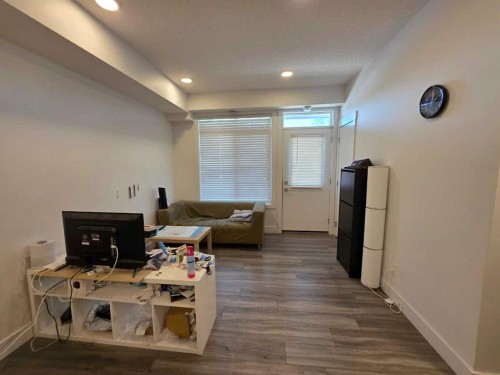 14 Savanna Passage Ne, Calgary, AB - Indoor