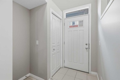 1404 Auburn Bay Square, Calgary, AB - Indoor Photo Showing Other Room