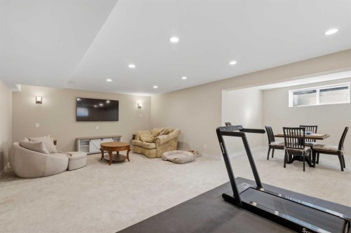 82 Brightonwoods Green Se, Calgary, AB - Indoor
