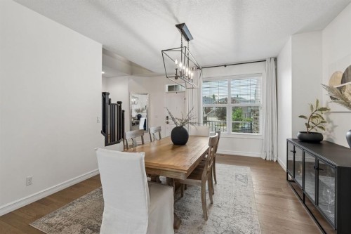 46 Aspenshire Place Sw, Calgary, AB - Indoor Photo Showing Dining Room