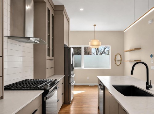 6110 Bowwood Drive Nw, Calgary, AB - Indoor Photo Showing Kitchen With Stainless Steel Kitchen