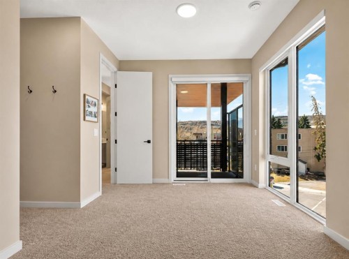 6110 Bowwood Drive Nw, Calgary, AB -  Photo Showing Other Room