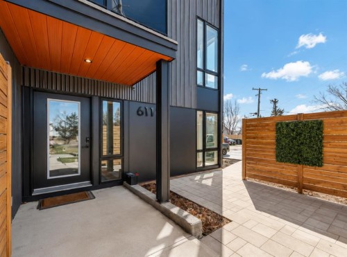 6110 Bowwood Drive Nw, Calgary, AB - Outdoor With Exterior