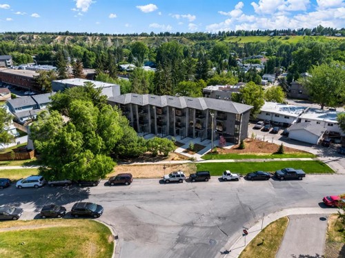 6110 Bowwood Drive Nw, Calgary, AB - Outdoor With View