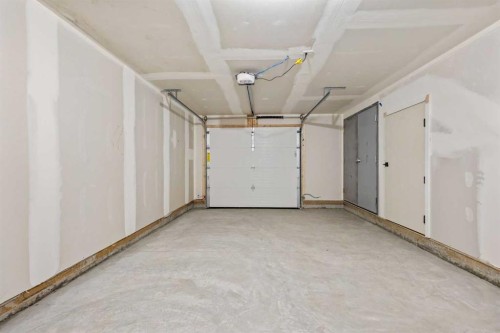 6110 Bowwood Drive Nw, Calgary, AB - Indoor Photo Showing Garage