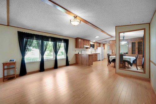 169 Erin Woods Circle Se, Calgary, AB - Indoor