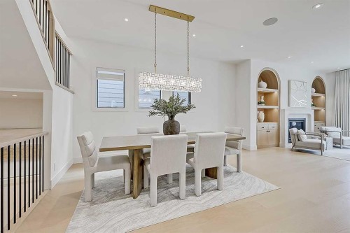 623 18 Avenue Nw, Calgary, AB - Indoor Photo Showing Dining Room