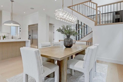 623 18 Avenue Nw, Calgary, AB - Indoor Photo Showing Dining Room