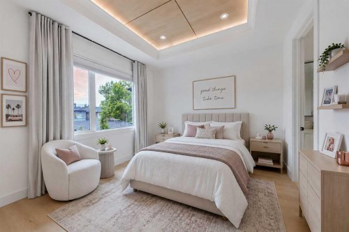 623 18 Avenue Nw, Calgary, AB - Indoor Photo Showing Bedroom