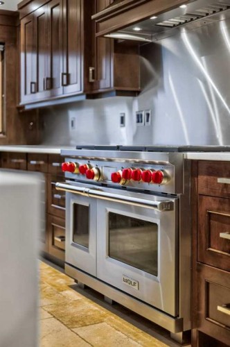 2724 Signal Ridge View Sw, Calgary, AB - Indoor Photo Showing Kitchen With Stainless Steel Kitchen