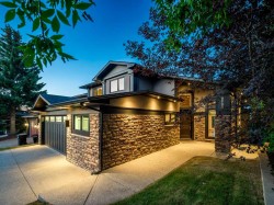 2724 Signal Ridge View SW Calgary, AB T3H 2J5