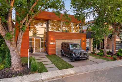 31 Windsor Crescent Sw, Calgary, AB - Outdoor