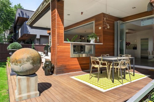 31 Windsor Crescent Sw, Calgary, AB - Outdoor With Deck Patio Veranda With Exterior