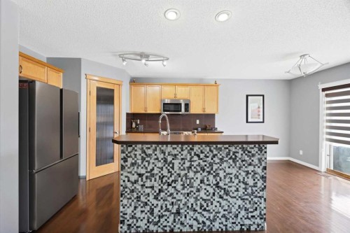 283 Taralake Landing Ne, Calgary, AB - Indoor Photo Showing Kitchen