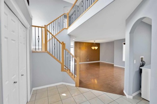 283 Taralake Landing Ne, Calgary, AB - Indoor Photo Showing Other Room