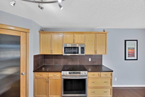 283 Taralake Landing Ne, Calgary, AB - Indoor Photo Showing Kitchen