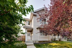 152 Covewood Green NE Calgary, AB T3K 5G6